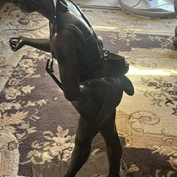 Lady Statue 