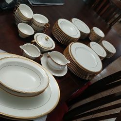 General. China Para 9 Personas. Son 73 Piezas. 