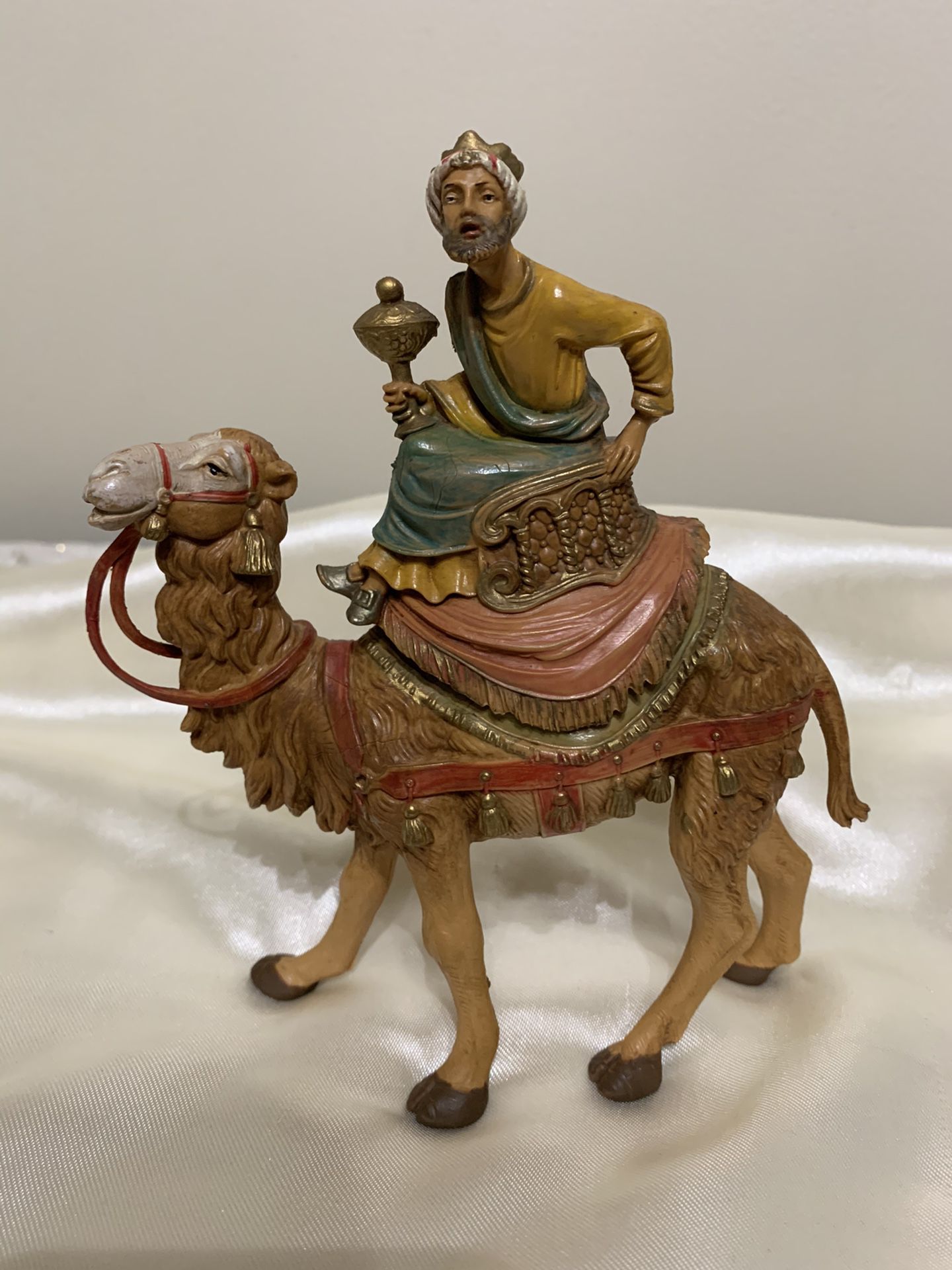 Vintage Fontanini 1992 King/Wise man on camel Nativity
