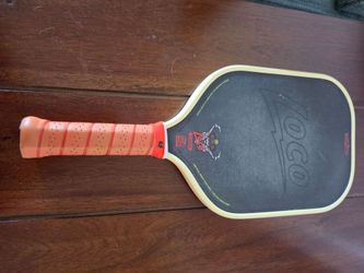 Bread and Butter Loco Elongated Pickleball Paddle