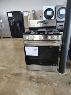 LG 6.3 cu ft Smart Wi-Fi Enabled Probake Convection Gas Range with Air Fry &Easy Clean