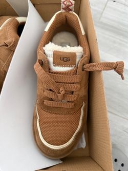 Ugg size 5