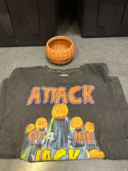 RL Stine Pumpkin Shirt & Pumpkin Plant Pot Bundle