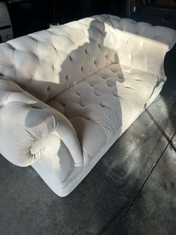 American country Wayfair beige linen couch