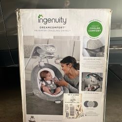 Baby Swing / Cradling 