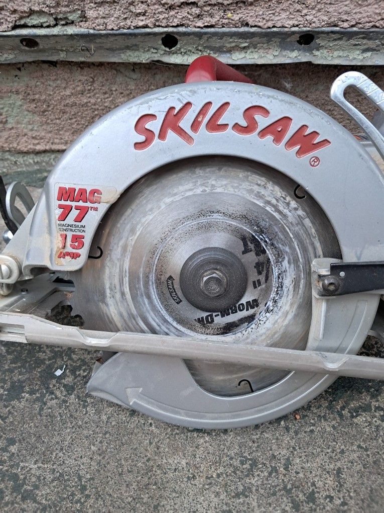 Milwaukee  Skillsaw 