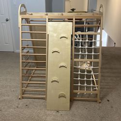 Kids play set MUST GO