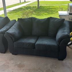 Hunter Green Suede Sofa Set