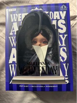 Skullpanda x Wednesday Adams  collectible figurine Pop Mart
