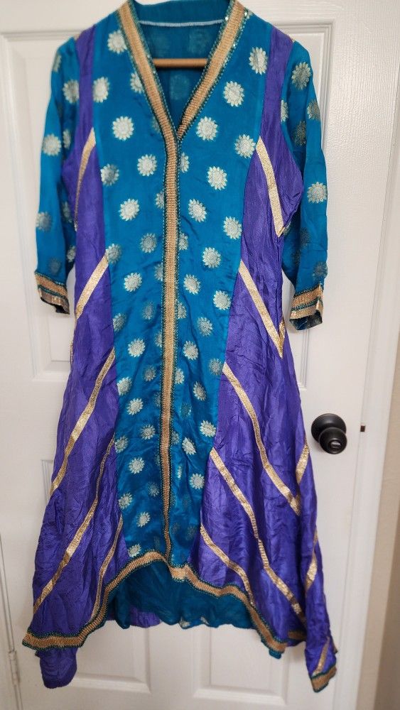 Pakistani - Indian - Desi Salwar Kameez Dupatta/Suit/dress/Party Wear