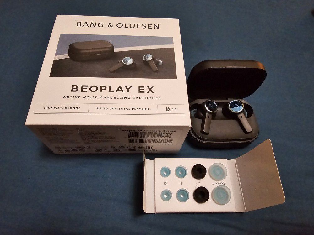 Bang and Olufsen (B&0) Beoplay EX 