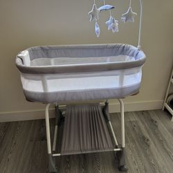 Bassinet 