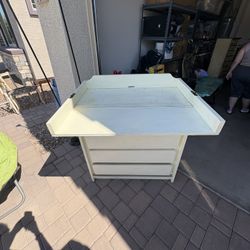 Changing Table With Drawers 
