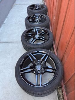 19” Mercedes AMG Style Wheels & Tires
