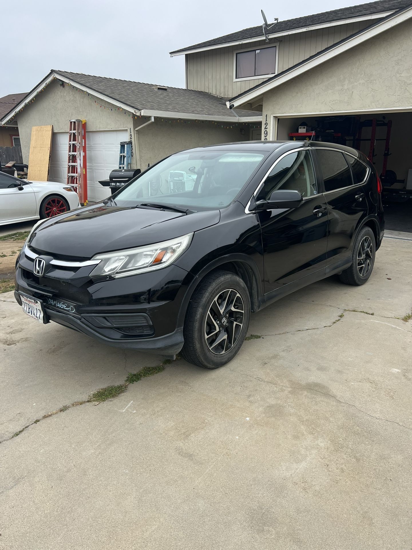 2016 HONDA-CRV. SE