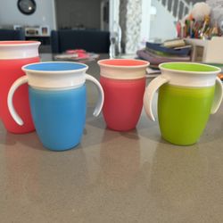Munchkin Cups