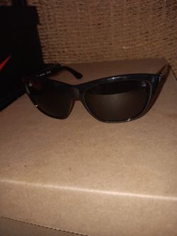 Ray Ban