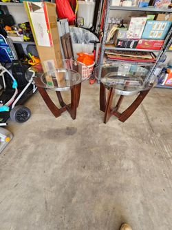 Living room end table