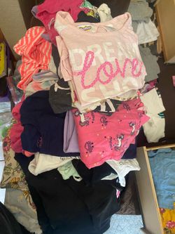 Bag of girl clothing sizes 6-8