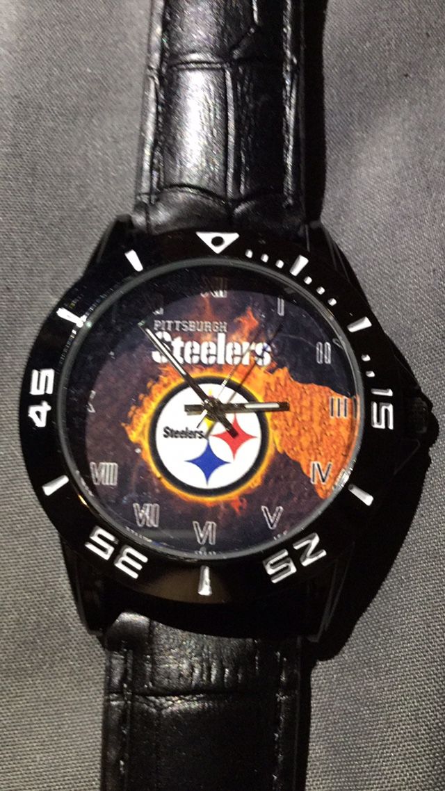 Pittsburgh Steelers leather band watch