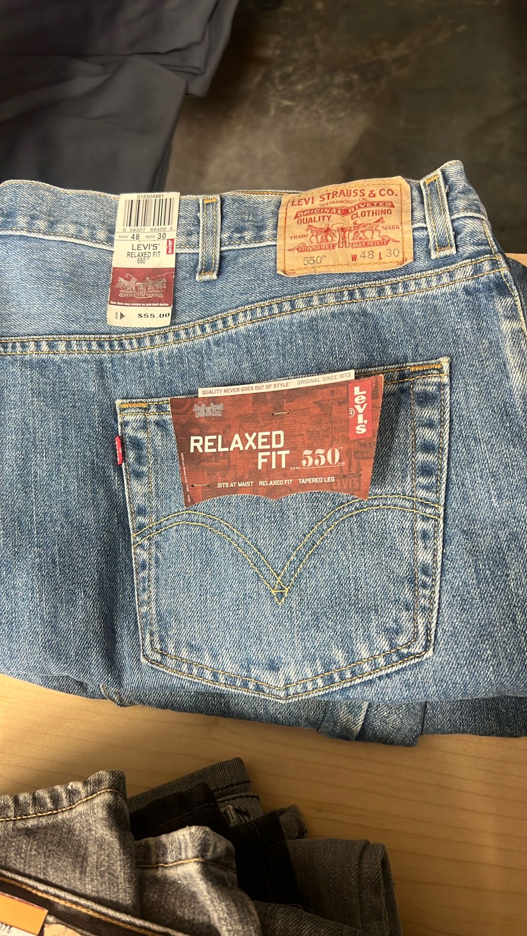 Levi Jeans 48x30