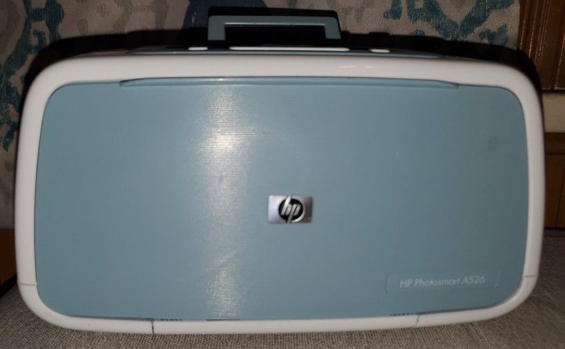 HP PhotoSmart A526 Compact Photo Printer