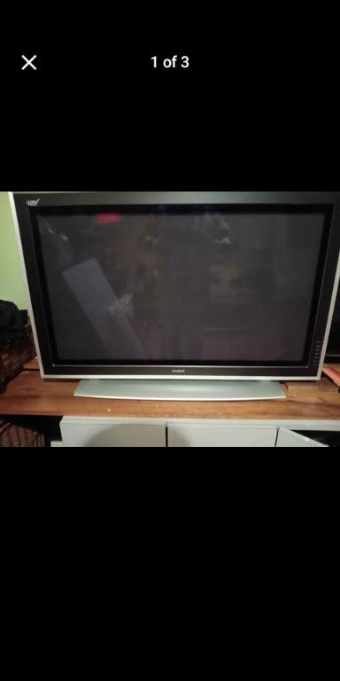 Maxent 42" LCD Monitor