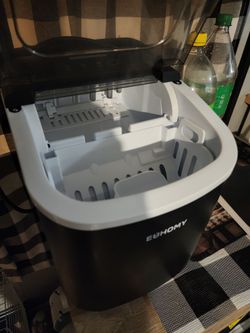 Ice maker