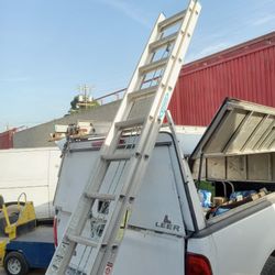 Like New Werñer 16ft Ladder 