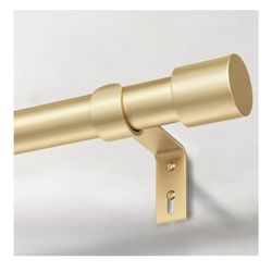 Curtain rod