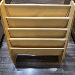 Kids Bookshelf