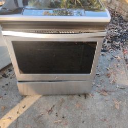 Stainless Whirlpool Electric Stove Smooth Top 