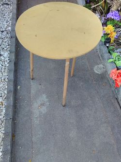 Glass top round table