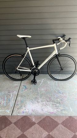 Nashbar AL1: Lightweight budget bike