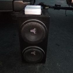 JL audio 10" Speakers Box / JL Audio Amplifier 