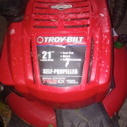 Troy Built, Self Propelled, Red, 21" Lawnmower 