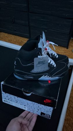 Jordan metallic 5s
