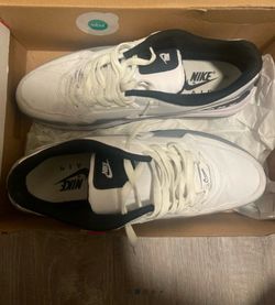 Nike Air Low-Top Sneakers White Navy