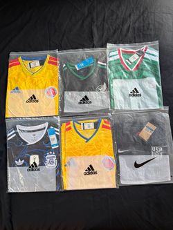 National team soccer jerseys (Medium)