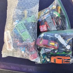 44 Hot Wheels Cars Unsorted
