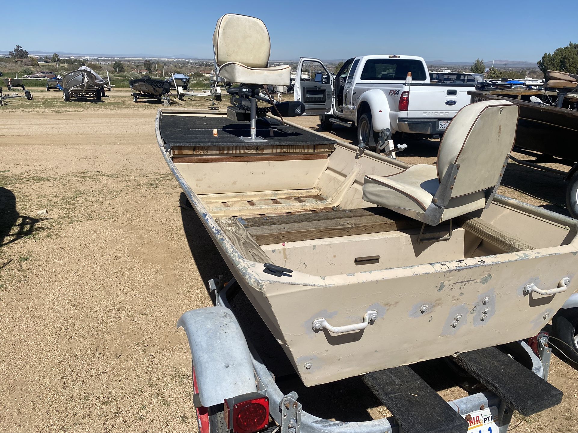 Lake boats for Sale in Lancaster, CA OfferUp