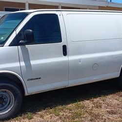 2001 Chevy Express 3500