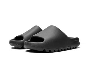 Yeezy Slides Onyx