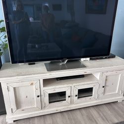 TV 65 in Panasonic and console stand 