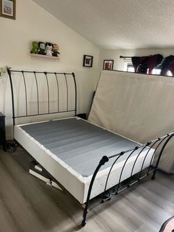 Full size bed frame & Box spring