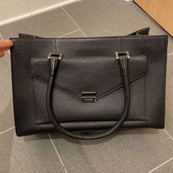 Cole Haan, One Size Leather Satchel bag. Excellent condition