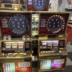 IGT S2000 Pinball Slot Machine