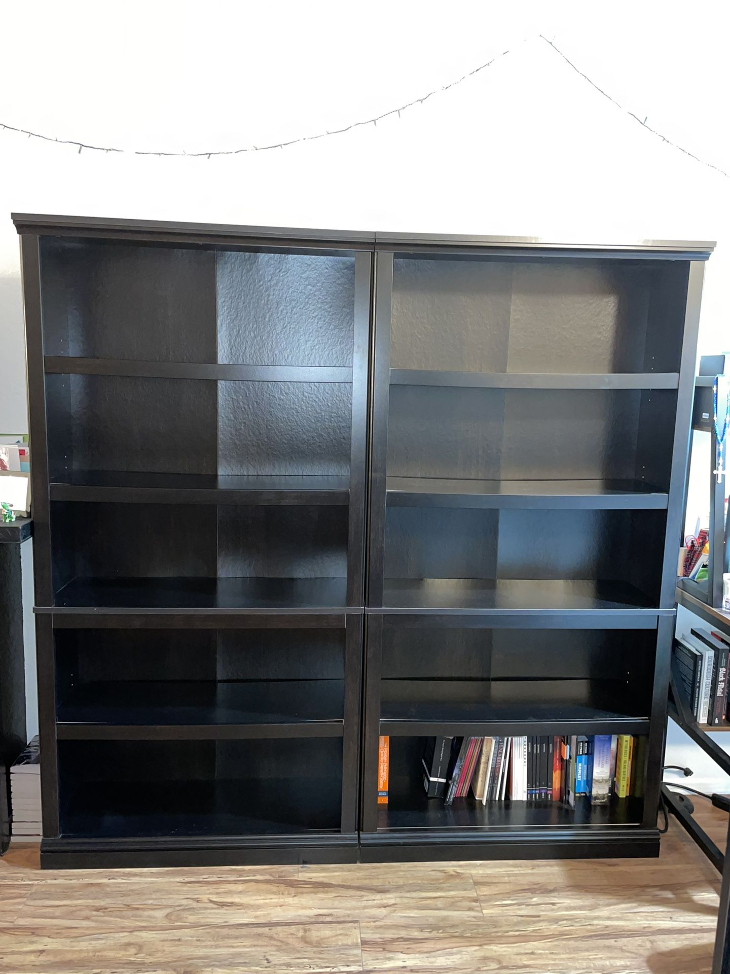 5x Bookshelves (If you only want 1 or 2 or etc., that’s fine too!) 