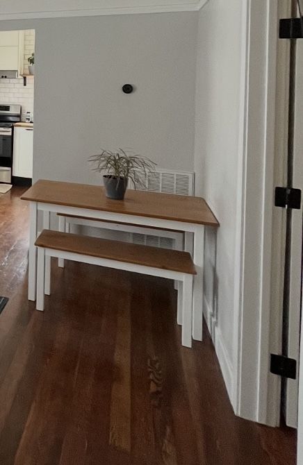 Kitchenette Table With Benches