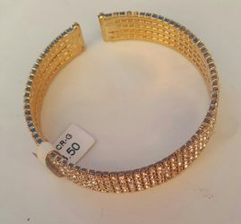 Bracelet